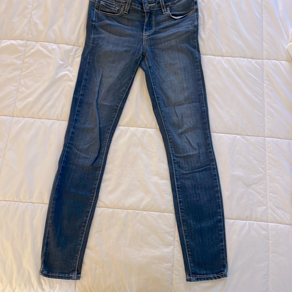 PAIGE jeans. Verdugo ultra skinny. Size 26.